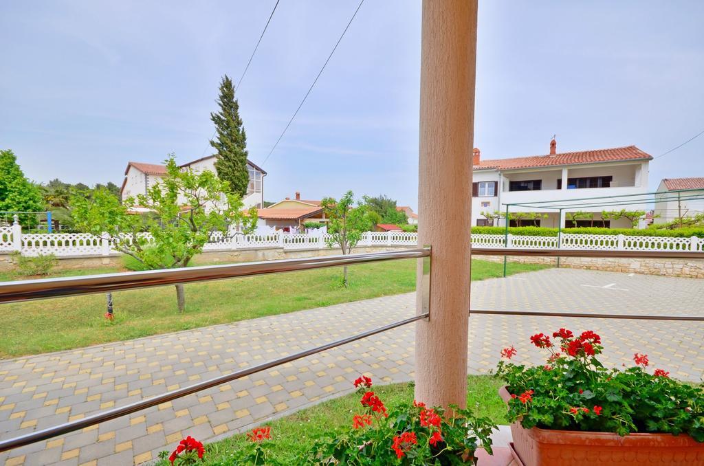 Apartments Bogetic بريمونتيرا المظهر الخارجي الصورة