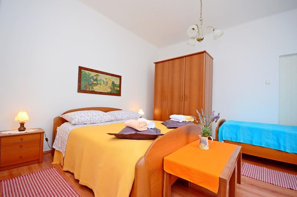 Apartments Bogetic بريمونتيرا المظهر الخارجي الصورة